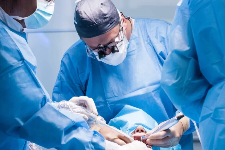 çene cerrahisi - oral surgery
